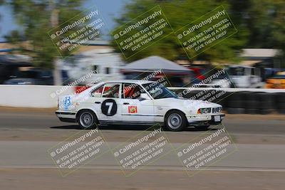 media/Oct-02-2022-24 Hours of Lemons (Sun) [[cb81b089e1]]/1020am (Front Straight)/